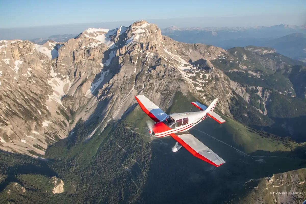Photo from Alpines Flight's website