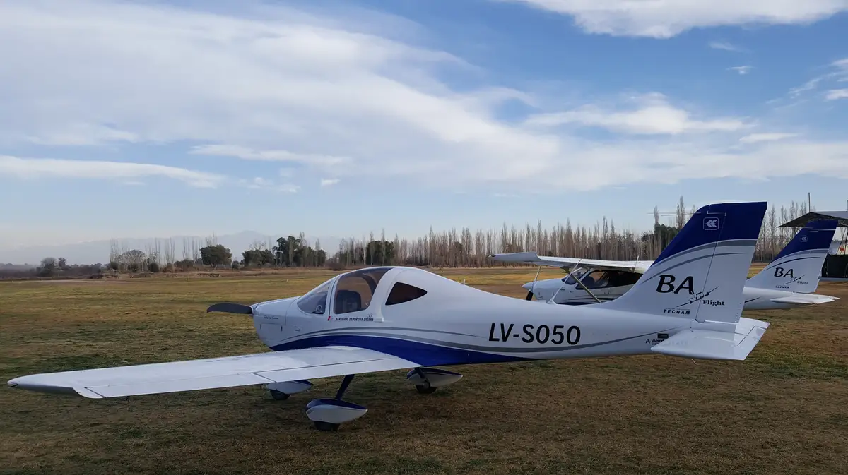 Photo from Escuela De Vuelo Ba Flight- (EN Proceso De Adecuacion A La Raac 141)'s website