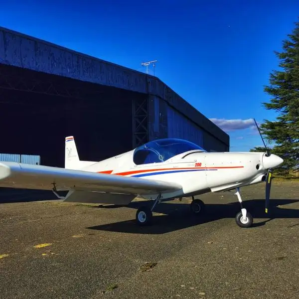 Photo from Aeroclub De Chateaudun's website