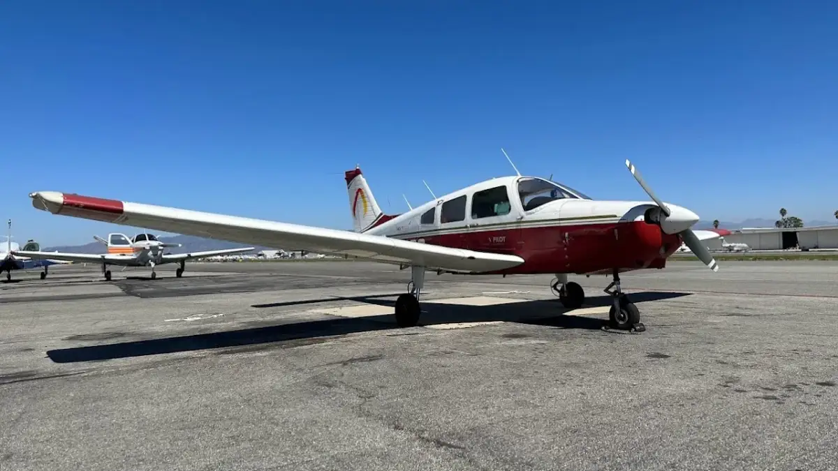 Foto del sitio web de American Aviation Sales & Services Inc