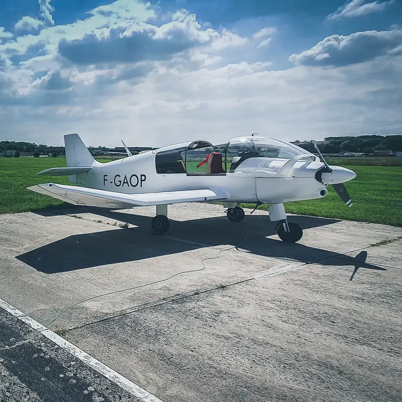 Photo from Aeroclub Lucien Bossoutrot's website