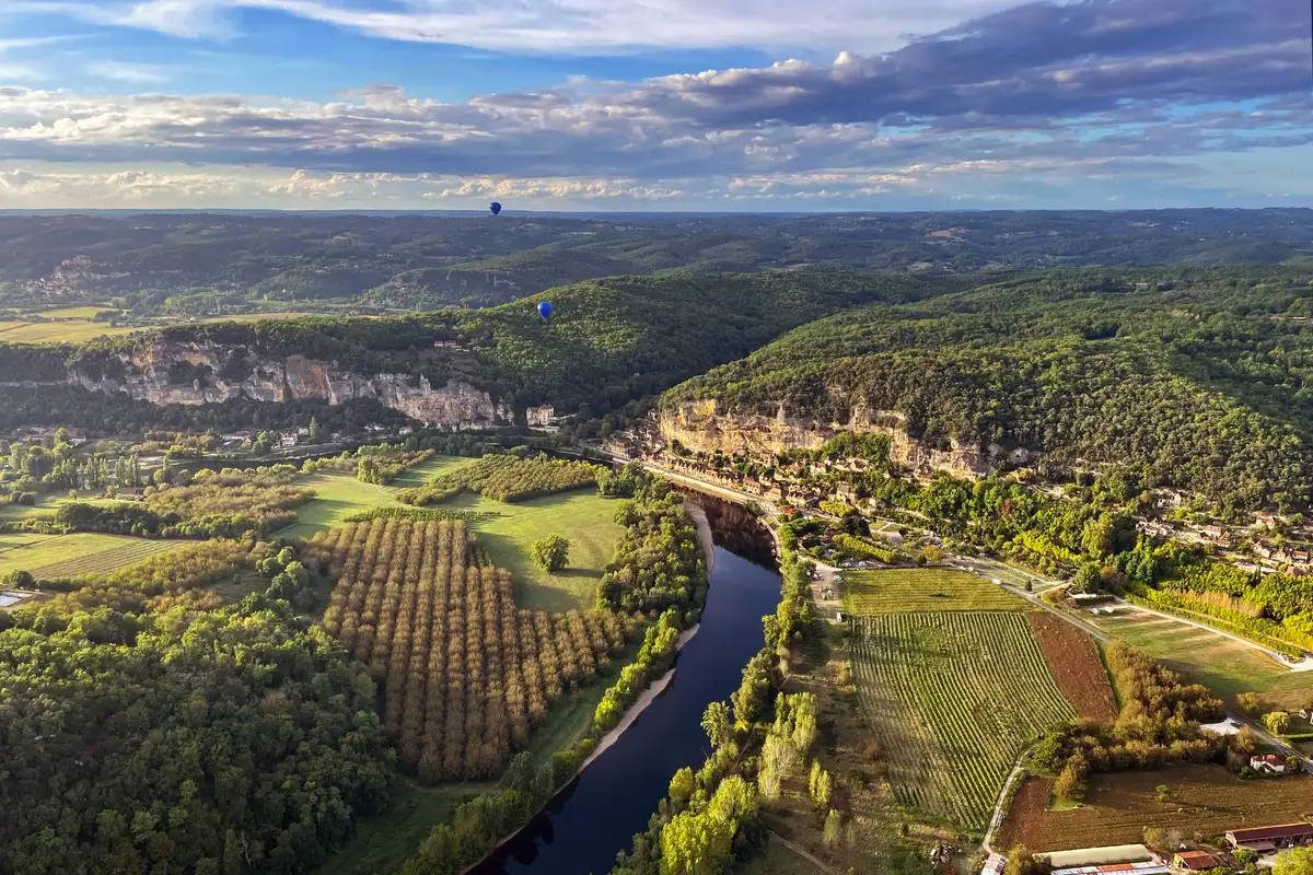 Photo from Périgord Dordogne Montgolfières's website