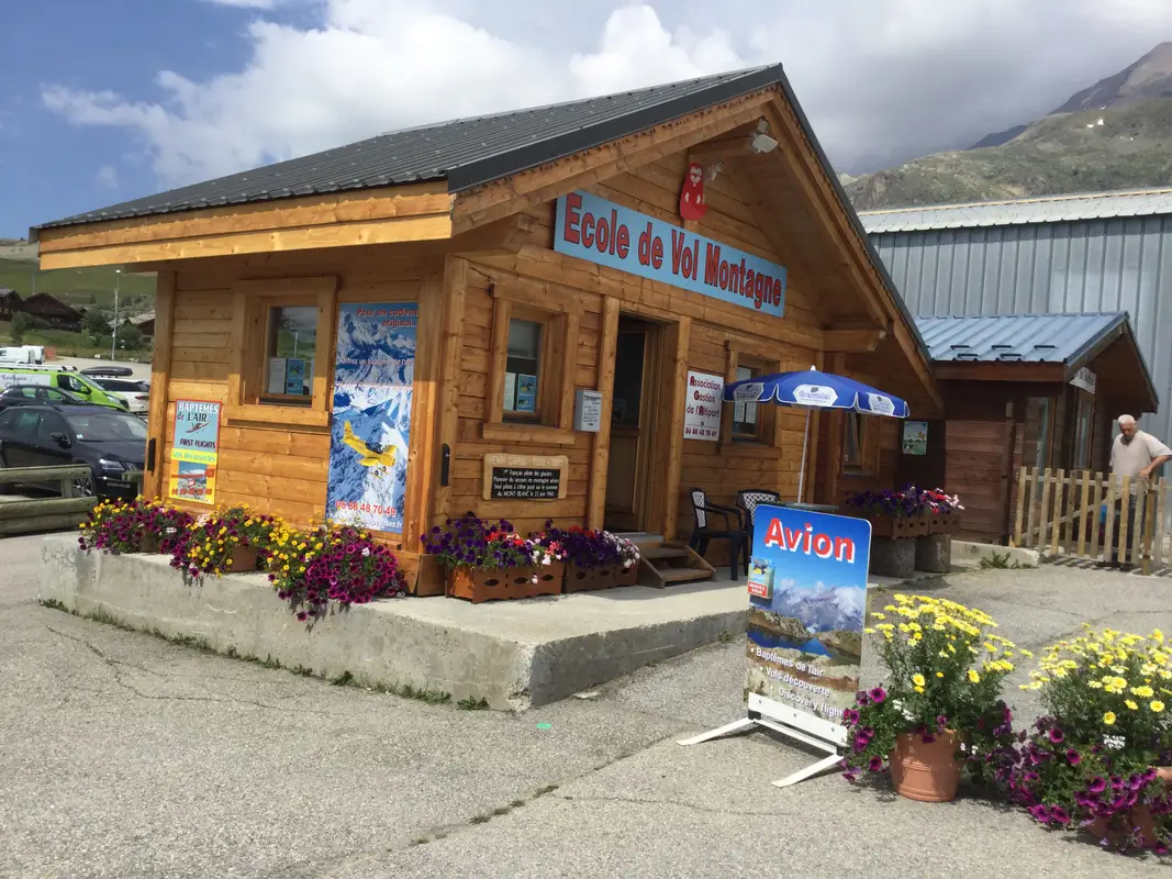 Photo from Ecole De Vol Montagne Evm - Alpe D'Huez's website