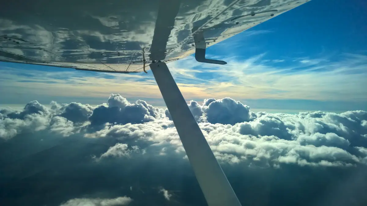 Foto von der Website von Air Azur Formation