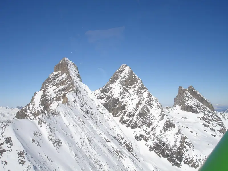 Photo from Aeroclub De Valloire's website