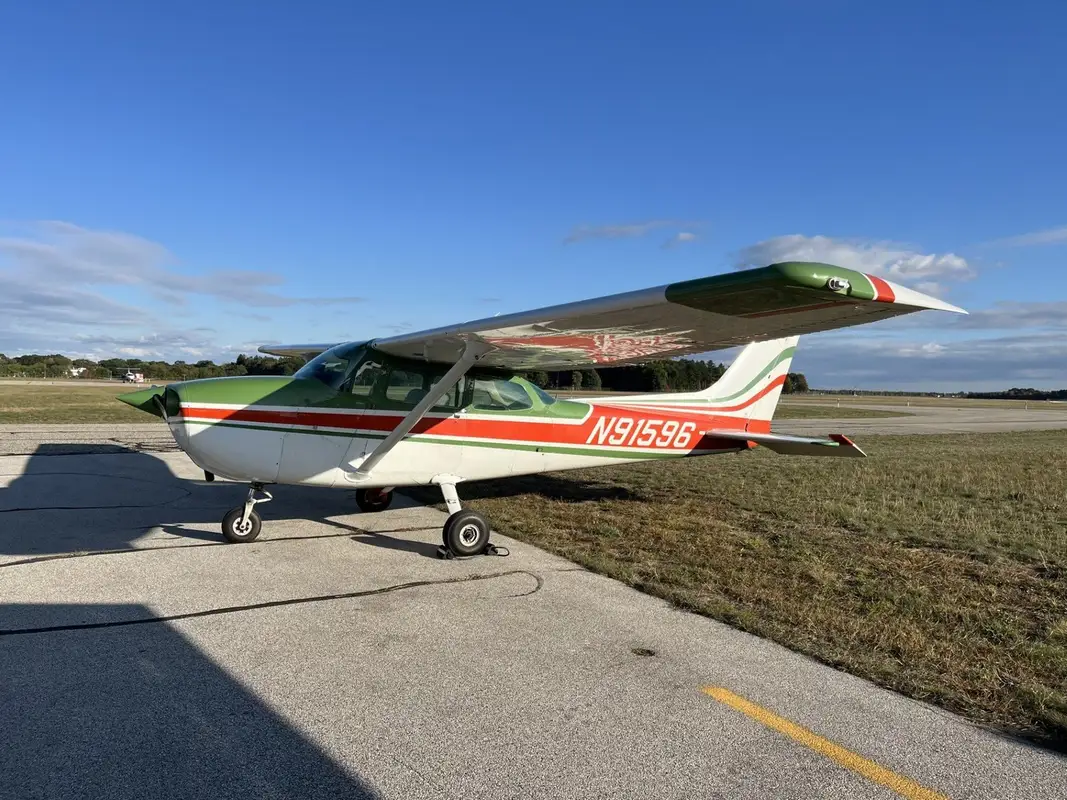 Photo du site web de West Michigan Flying Club