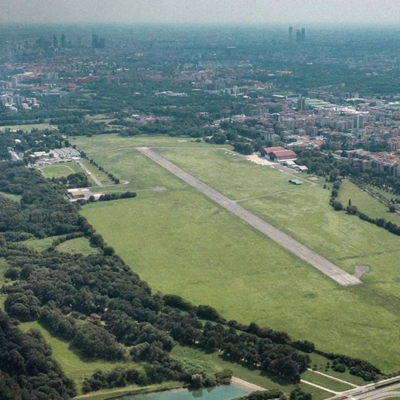 Photo from Aero Club Milano's website
