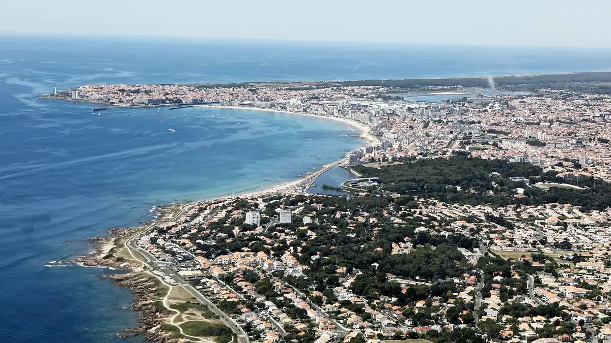 Photo from Aeroclub De La Vendee's website