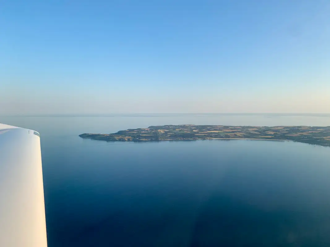 Photo from Aeroclub De Belle Ile En Mer Charles Robin's website