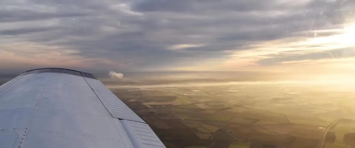 Photo from Gamston Flying School Limited's website