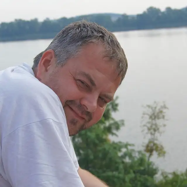 Photo from Helenair Przemysław Piekarski's website