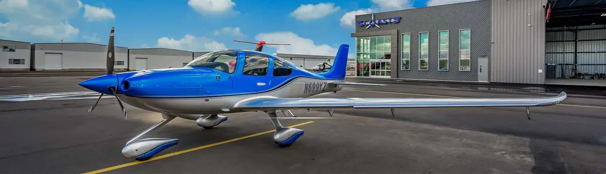 Photo from Flight school's website