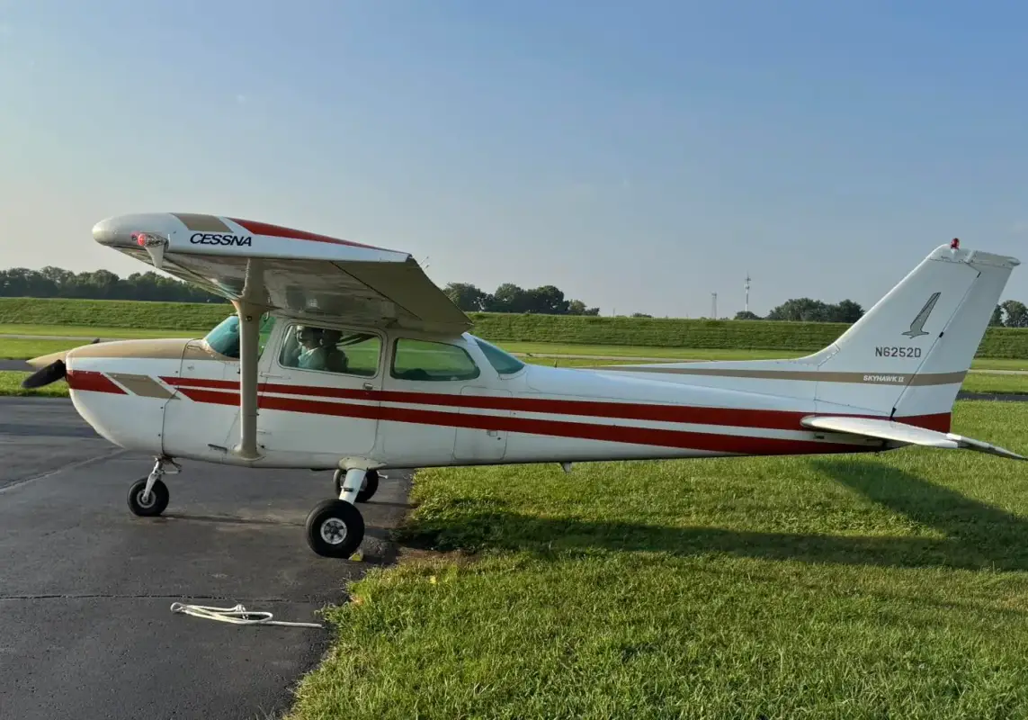 Photo from Dayton Aviation Services's website