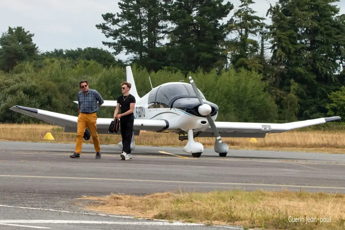 Photo from Aeroclub De Dinan's website
