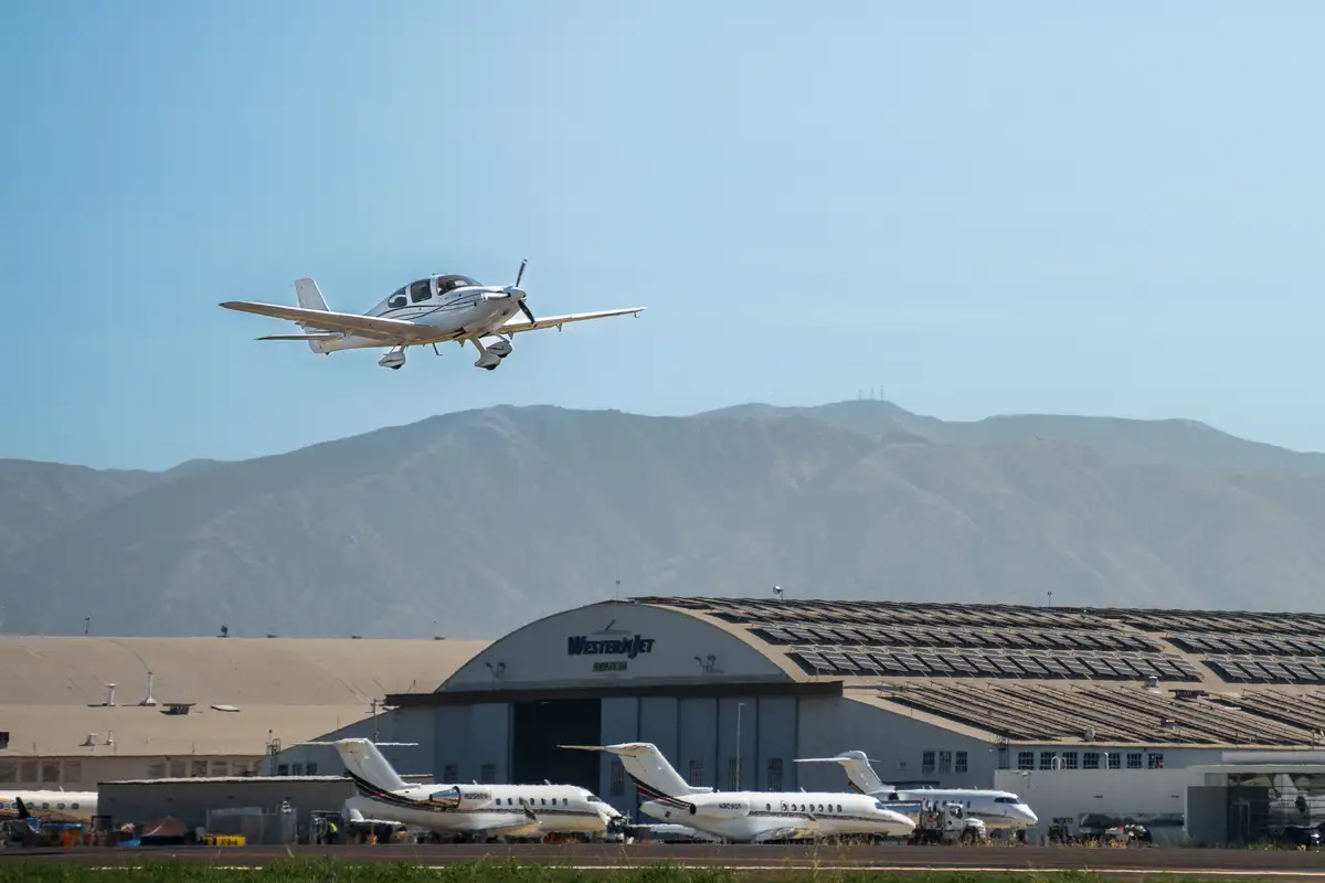 Photo from Mach 1 Aviation. INC.'s website