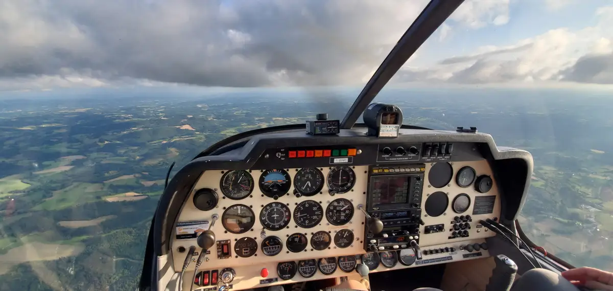 Photo from Aeroclub De Versailles's website
