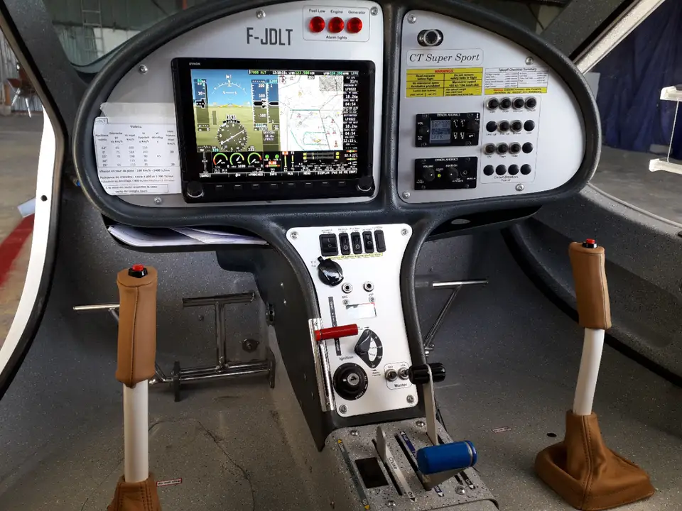 Photo from Aeroclub Lucon Chasnais's website
